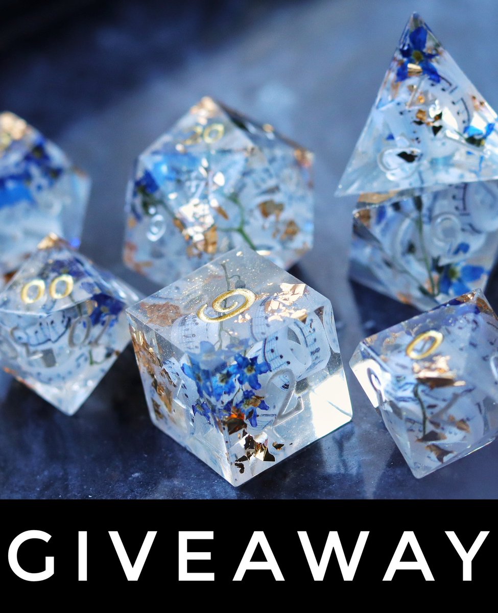 GIVEAWAY! To celebrate over 700 Followers by now I want to host a giveaway for my Melody of Adventure Dice Set! 😊 Rules: -follow this account -retweet and like this post (QRTs don't count as an entry) -international, I cover shipping costs -giveaway ends 19.08.22 7pm CEST