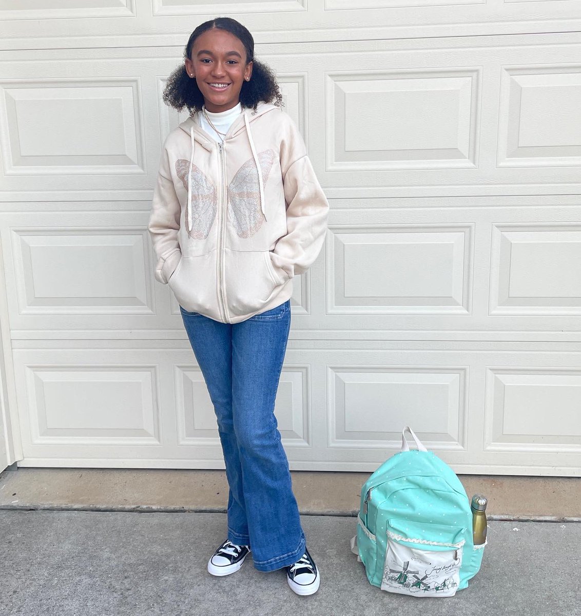 Olivia_Ann_Lott's tweet photo. My 1st day of 8th grade #12yrsold And my lil brother Johnnys 1st and 2nd day #3yrsold #olivialott #johnnylott #school2022 #oliviaannlott https://t.co/fm24ukwFd9
