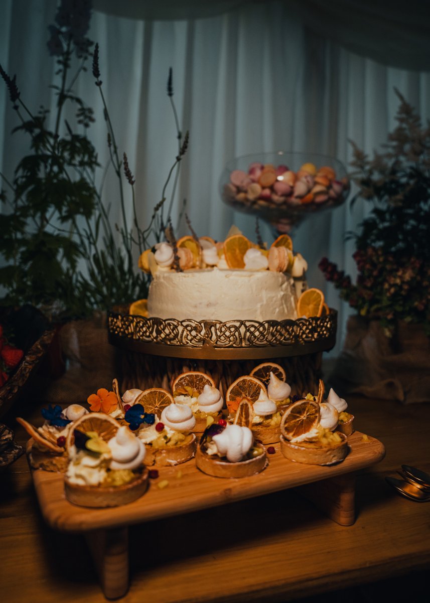 🍓 PATISSERIE STATION 🍓

If you are not looking for a traditional plated dessert, or you are hosting a party or event and want to provide your guests with a varianty of mini dessert options to choose from, the our Patisserie Station is perfect!