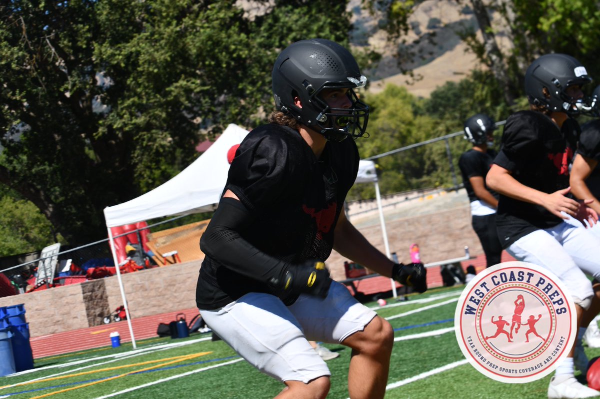 Monte Vista is ready to roll in 2022. 

Takeaways, players to watch and more are up from yesterday’s practice. 

Story: westcoastpreps.com/stars-emerge-a…
