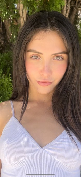 the face the body  and the goods https://t.co/wb2wlL5gdF