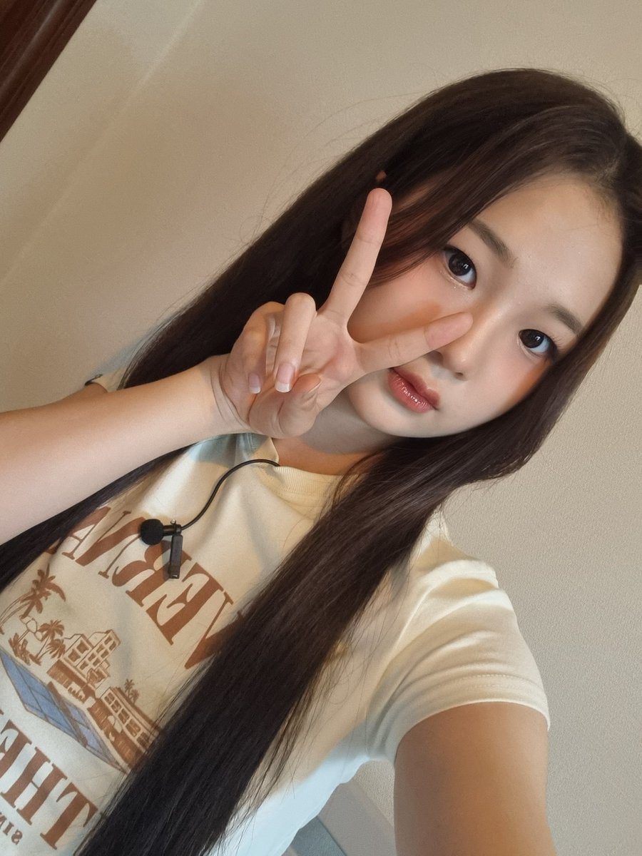 📸 #TWT 11.08.22 — Atualização da Gaeun na conta oficial do LIMELIGHT no twitter 

#Gaeun #가은 #OhGaeun #오가은 #LIMELIGHT #라임라이트