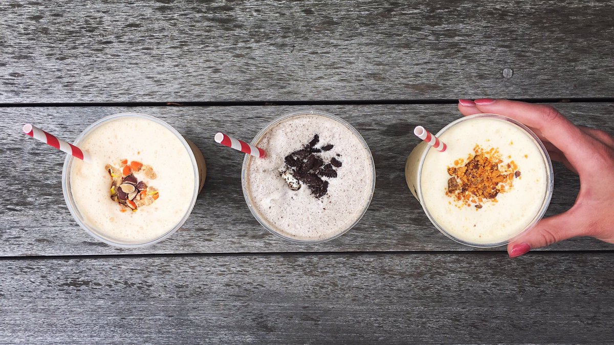 UAFChartwells's tweet photo. Before this last bit of summer is over try a Nanook Shake from Arctic Java! The perfect afternoon treat for a sunny day.
#chartwellshe #chartwells #uaf #uafairbanks #fairbanks #alaska https://t.co/DiOdo9SdlI
