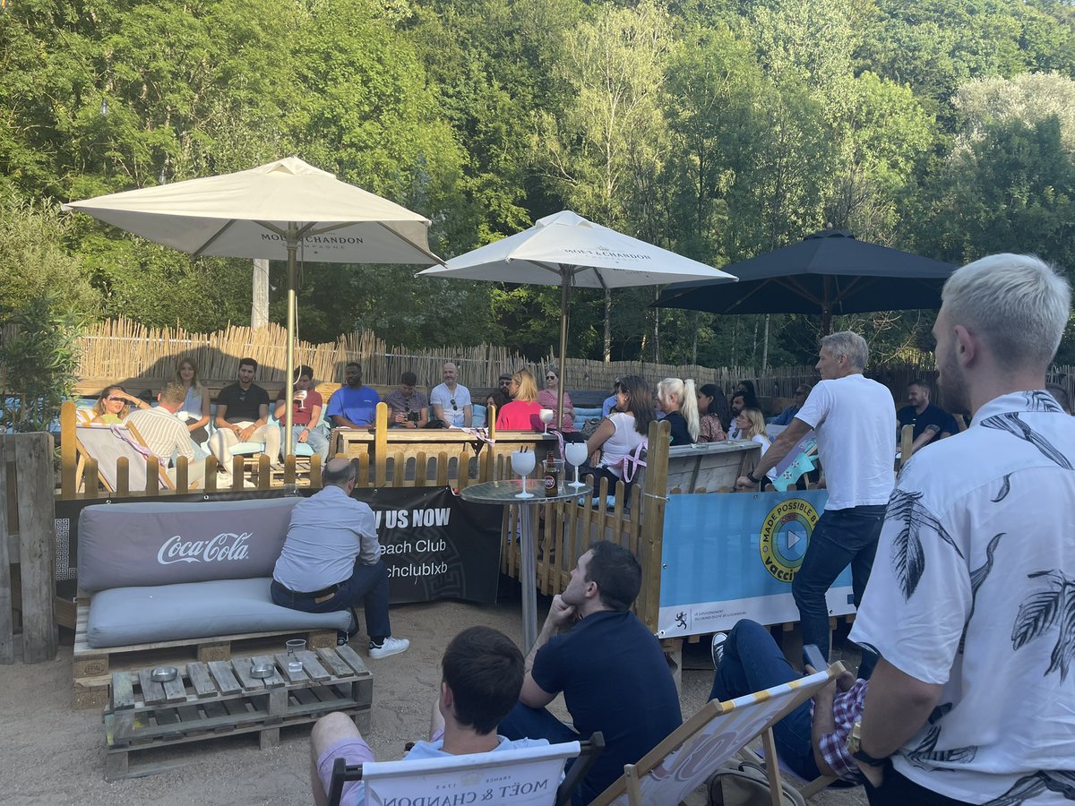 benczikkriszti's tweet photo. Even in August, business is turning
@RaphaëlScheuren
#siliconsummer #luxembourg
#BlockHome https://t.co/AkDrH5ousj