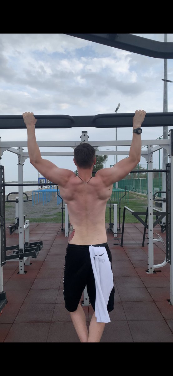 MaksimM161's tweet photo. Sup fam 👑 we spend a lot of time on web3, but don't forget that for mental health it is very important to take care of your body! I suggest making a #sportsinners tag and stretching the bones a bit 🤘tx @dante_ravenna my brother for company 🤘
#SINNERSsupportSINNERS https://t.co/dQh7tCba29