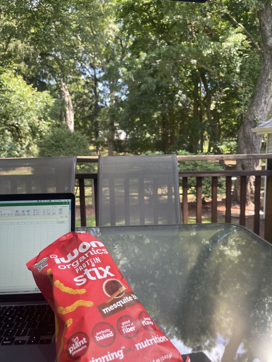 Working outside with ⁦<a href="/iwonorganics/">iwonorganics</a>⁩ by my side ☀️