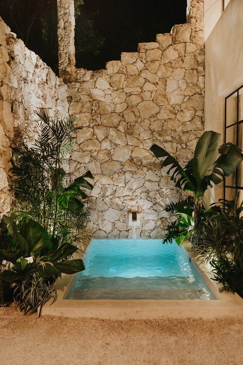 NATALIALABEL's tweet photo. This villa in Tulum is so serene. 🤎 https://t.co/vqRKj7brF2