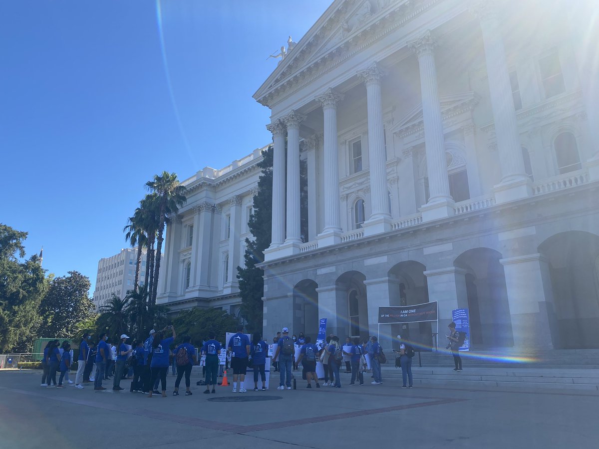 womensfoundca's tweet photo. “We come from water”
Proud to join our grant partners @CWaterC at the capitol to remind our politicians that clean water is a human right. Let’s pass #SB222!
#LetTheWaterFlow #cawater https://t.co/breFCmenCP