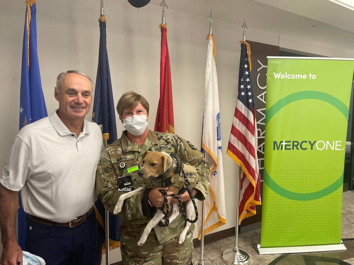 MercyOne_Iowa's tweet photo. We're excited to once again welcome @MLB to MercyOne ahead of the Field of Dreams happening tonight! The day began with a reception honoring our Military and Veterans Health Program where we recognized our colleagues, community &amp; patient veterans. @Cubs @Reds #MLBatFieldofDreams https://t.co/IsamY59Nik