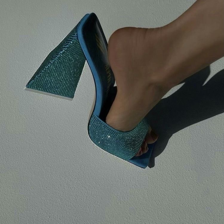 SelectOutfit's tweet photo. sparkly heels https://t.co/0TqUdRa8ht