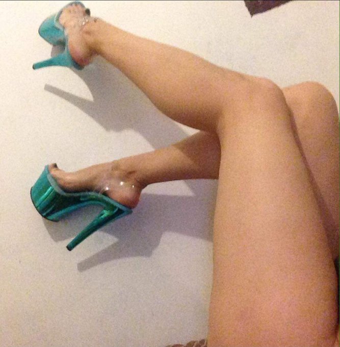 🔥🔥 FREE SUBSCRIPTION 🔥🔥  FREE CONTENT   SOLO AND COUPLE VIDEOS   REQUESTS AND MORE......  https://t.co/bunC2Hxhdf<a href="/tag/onlyfansgirl"class="tags"><span>#onlyfansgirl</span></a><a href="/tag/sellingcontent"class="tags"><span>#sellingcontent</span></a><a href="/tag/buyingcontent%20"class="tags"><span>#buyingcontent </span></a>