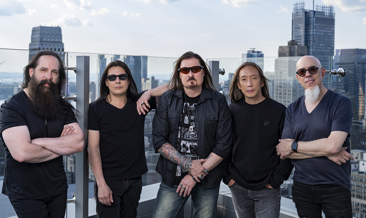 rockaxisoficial's tweet photo. Dream Theater anuncia su debut en Viña del Mar.

El conjunto estadounidense vuelve a Sudamérica, destacando su debut en la Quinta Vergara, el próximo sábado 10 de septiembre.

Todos los detalles aquí https://t.co/NVWJoD3x8j | 
@dreamtheaternet https://t.co/qA8bZLyTD0