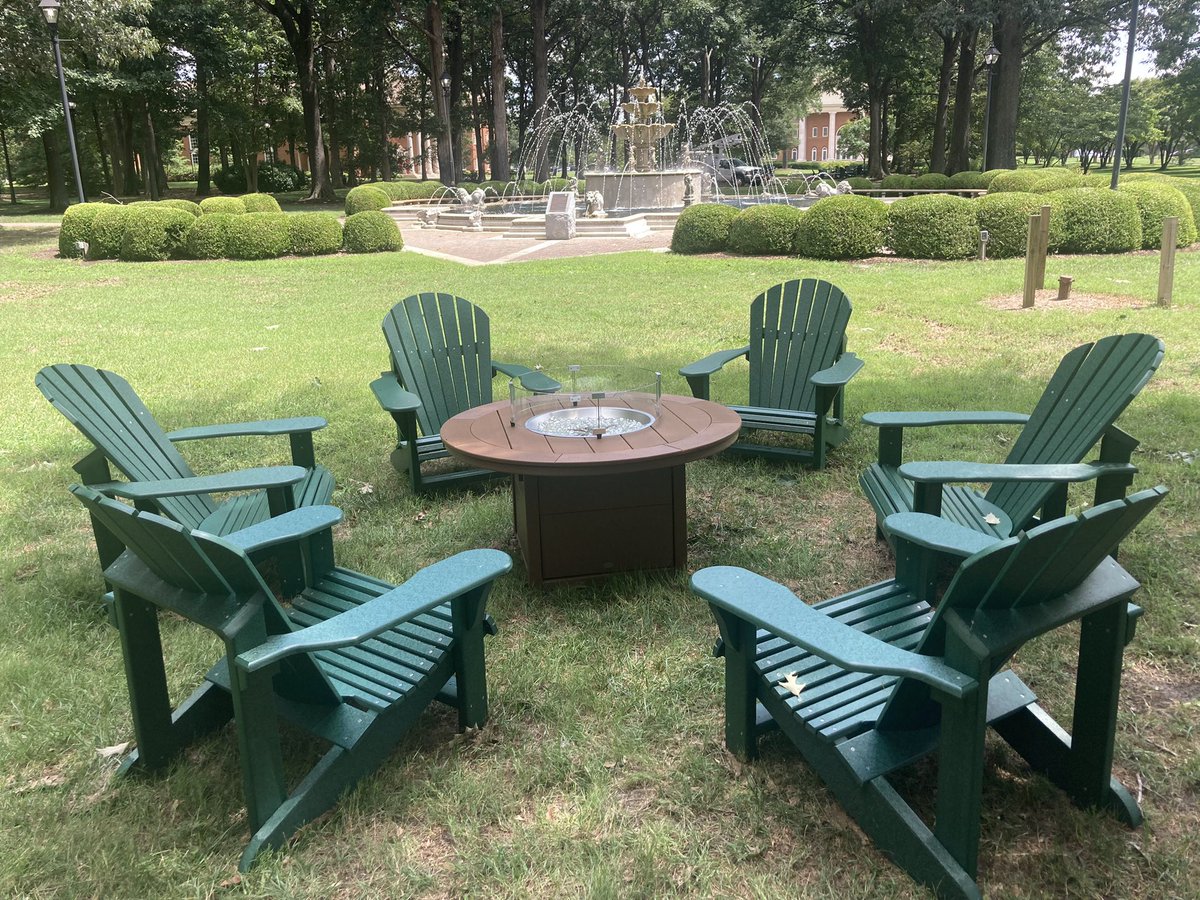 KKreass's tweet photo. New spaces for students to relax on campus. Can’t wait for fall start! https://t.co/oLqs38XYir