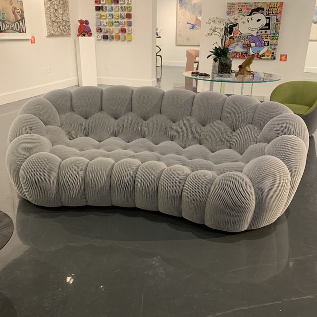 INTERIORBYHUT's tweet photo. I NEED this sofa in my life https://t.co/IrBVnBQ04Z