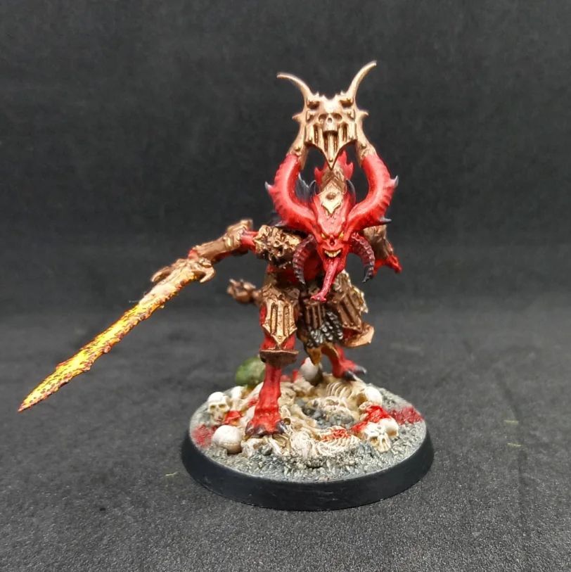 IntoTheMoshpit's tweet photo. Bloodmaster, herald of Khorne #bloodmaster #chaosdaemons #chaos #khorne #warhammer40k #wh40k #40k #warhammer40000 #warhammer #paintingwarhammer #warhammercommunity #shelterinhobby #wargaming #tabletopwargaming #miniatures #miniaturepainting #grimdark #ge… https://t.co/qxK6nenV3p https://t.co/QWRlBB2tVu