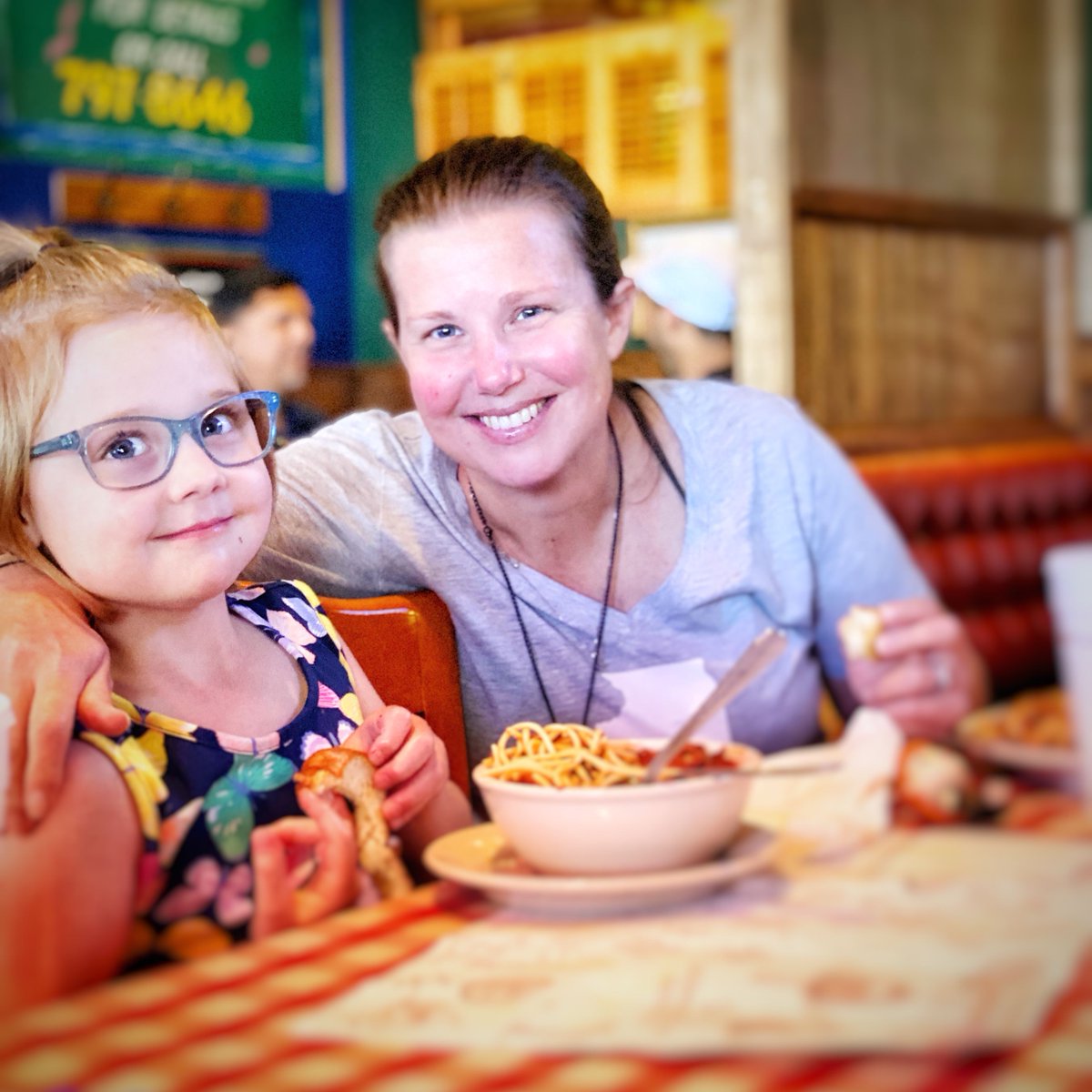 OrlandosItalian's tweet photo. Celebrate National Son's and Daughter's Day by bringing the kiddos in for some pizza and pasta OR order ahead and pick up on your way home! 🍝 #ALubbockOriginal #LubbockToGo https://t.co/lpPPuINS3T