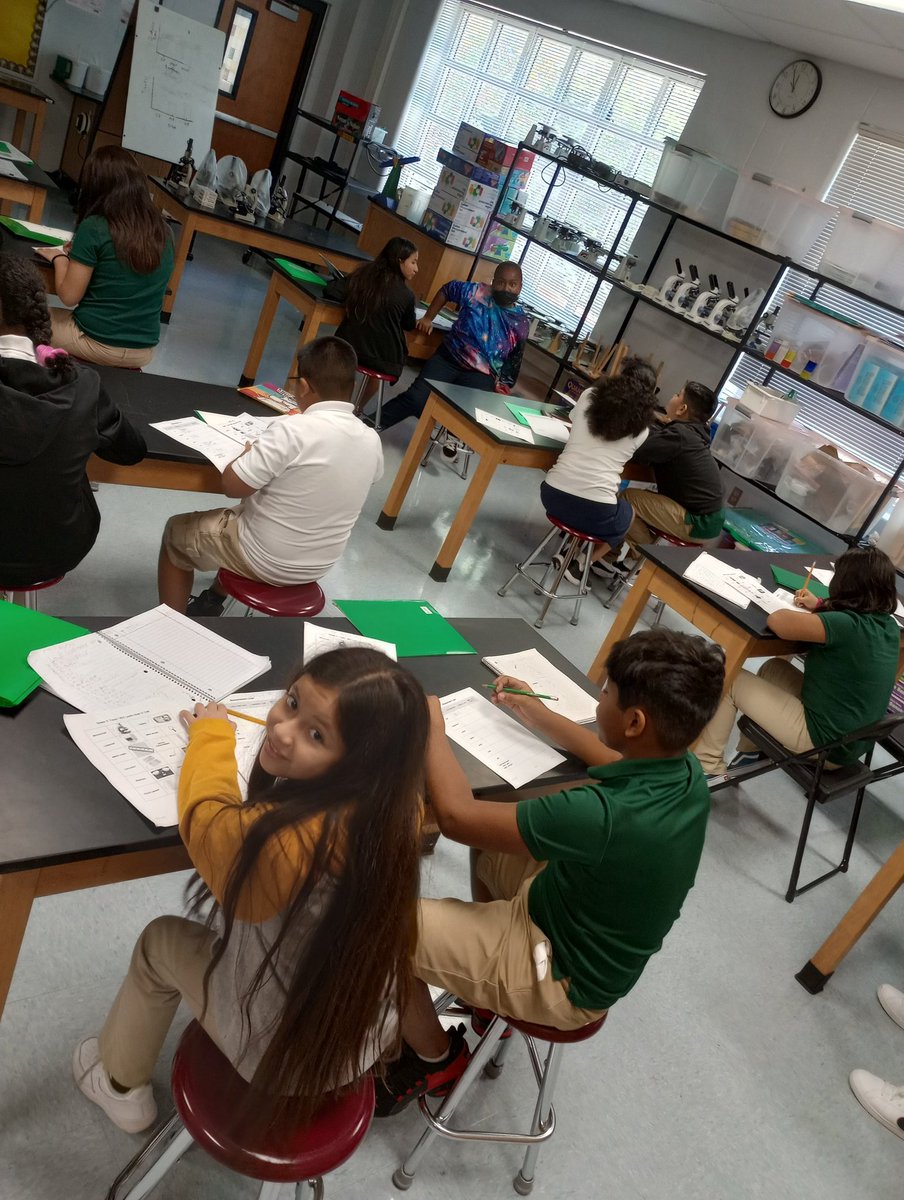 melissamcova's tweet photo. Our 5th grade leaders were inquirers as they learned about science lab safety and tools! They used their communication skills as they worked with a lab partner to complete a scavenger hunt! @ibpyp @LasPalmasEISD @ScienceJessicaF https://t.co/f9984oSWek