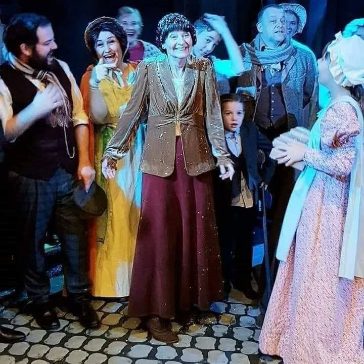 LamproomMTC's tweet photo. Always full of laughter and smiles. 😄🥰

There's never a dull moment with the LMTC! 🥳💞

#musicaltheatre #musicals #Barnsley #lamproom #theatre https://t.co/SavYPWOjo8