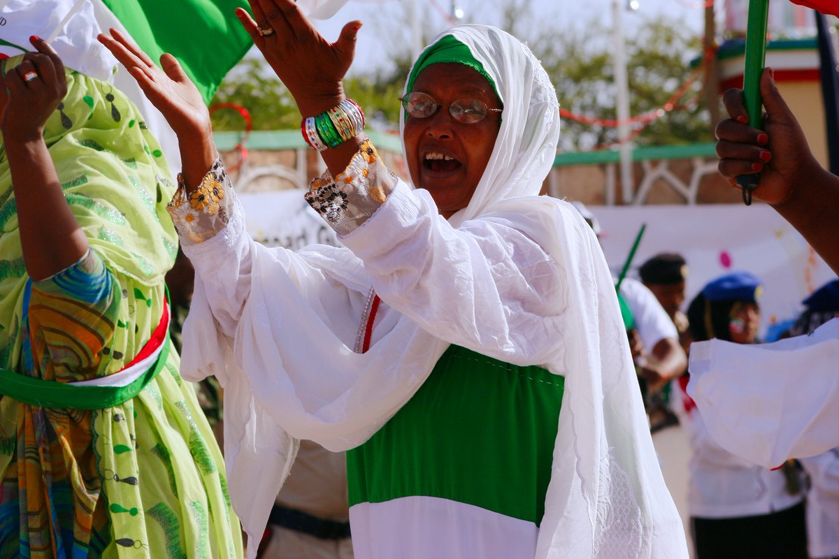 yyusufd's tweet photo. My heartfelted prayers and condolences goes to the lost of life's on today's protest, my prayers goes to injured civilians including our man in-uniform that got injured as well. There's nothing to be proud of though citizens of Somaliland has their constitutional rights to .... https://t.co/nf9DE1iEk1