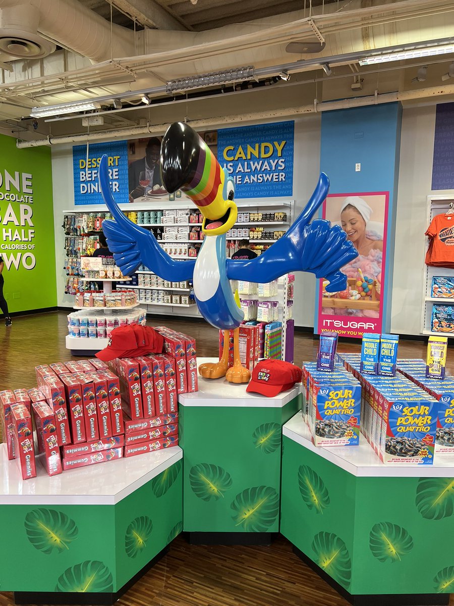 Times Square on Twitter "There is a new candy emporium in TimesSquare