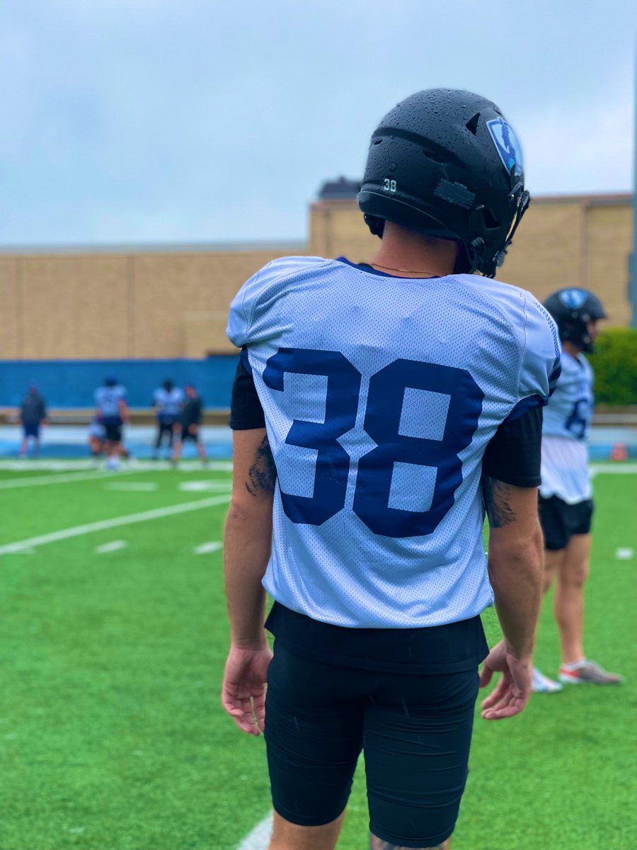 EIU_FB's tweet photo. Specialists💥

#WeNotMe | #BleedBlue https://t.co/31uzDpE9C0