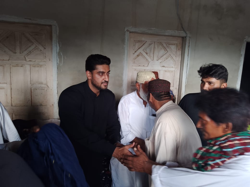 sirajuddin110's tweet photo. MPA Ghanwer Ali Khan isran sb ne buthi behram me Manzoor Ahmed kalhoro se taaziat ki https://t.co/mQWPuFeSJb