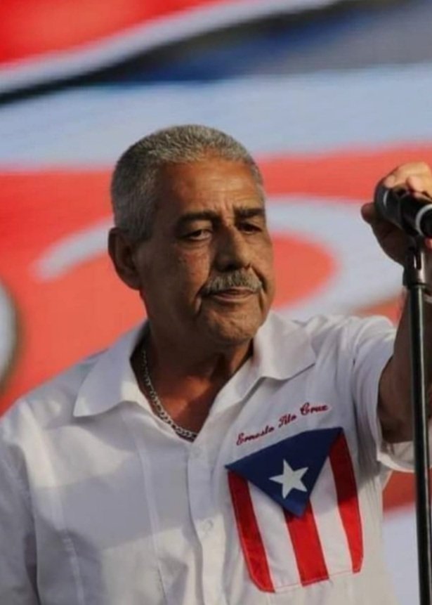 Otra gran pérdida para la salsa, ha fallecido Tito Cruz cantante del "Apollo sound" de Roberto Roena..
Es posible que su tema más representarivo sea 'guaguancó del adios'