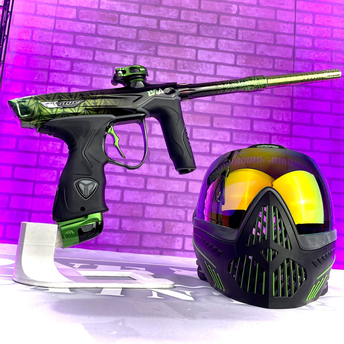 LoneWolfPB's tweet photo. Today we are featuring the special edition LVL22- Dye M3+ marker! This print is most definitely a fan favorite and hopefully we will see something similar in the future!
#lonewolfpaintball #michiganpaintball #paintball #thebestsourceforpaintball #playpaintball #paintballstrong https://t.co/t2dS3gWwvf
