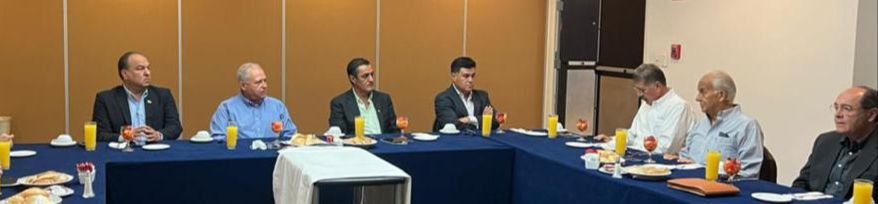 CNOG_MX's tweet photo. Que los ganaderos de México cuenten con un seguro es fundamental para su actividad, de ahí que el Consejo  de Administración del Fondo de Aseguramiento de la CNOG, encabezado por el Ing. Homero Garcia de la Llata, analiza el cómo continuar con las coberturas y seguros para ellos. https://t.co/XjXleZaPJw