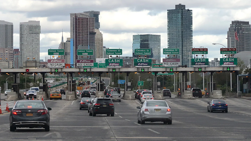 Today, my City Council colleagues and I announced that we are co-sponsoring a resolution opposing the plan to expand the NJ Turnpike. The expansion would add lanes through Jersey City to the Holland Tunnel, further clogging our streets and polluting our air.