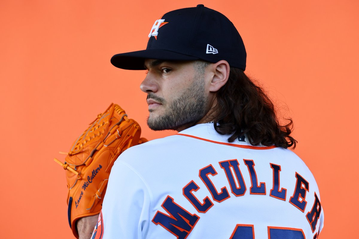 MLBNetwork's tweet photo. Lance McCullers Jr. is set to make his 2022 season debut today against the A's.
 
Excited to see him back on the bump 🔥
 
#LevelUp | @astros | @lmccullers43 https://t.co/Cn4Z3U3B9n