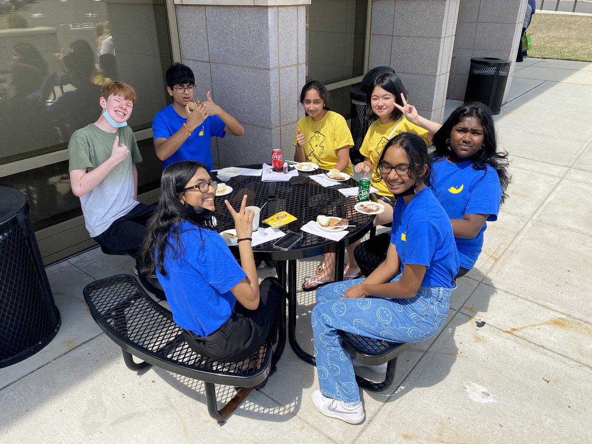 Grateful for <a href="/bliss_balancing/">BLISS</a> and <a href="/GOYD_devices/">GOYD</a> for sharing their student perspectives with district administrators today. @david_aderhold @WWPCurrSuper #wwprsd