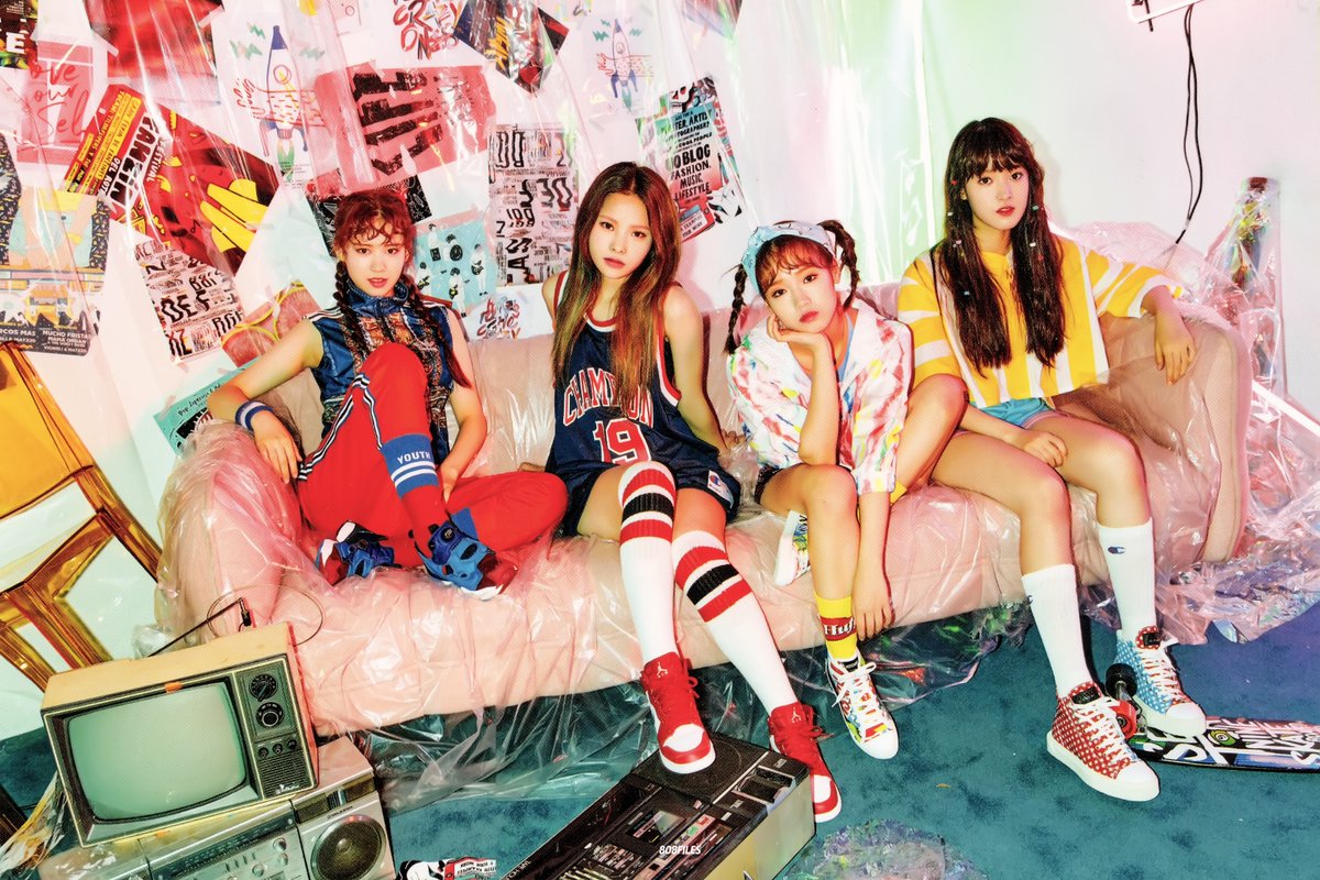 808files's tweet photo. [💾] WEME Ver.A ,❤️
#위키미키 #WekiMeki https://t.co/XOVQaJvgyu