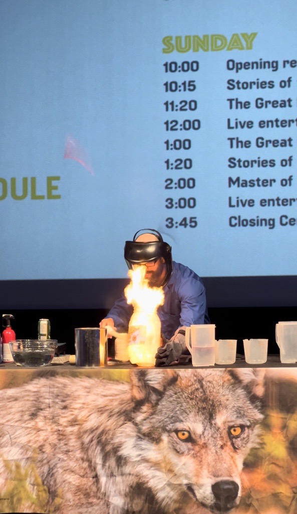 ScienceNorth's tweet photo. Hey, Timmins! The Great Northern Ontario Roadshow will be in town on August 13 and 14 at Fred Salvador Field. There will be countless FREE fun activities throughout each day, science shows, a local market, live entertainment, and fantastic food. See you then! 👋 https://t.co/S2N3LaPhBc