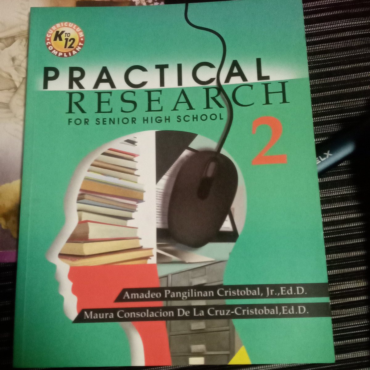 yuridlsuacadcom's tweet image. hello! i am selling these books for only 600php.

for: SHS / senior high students
condition: 10/10 *the owner wrote his last name sa gilid 😬
location: Vito Cruz, Manila

lf looking for client acad academic commissioner