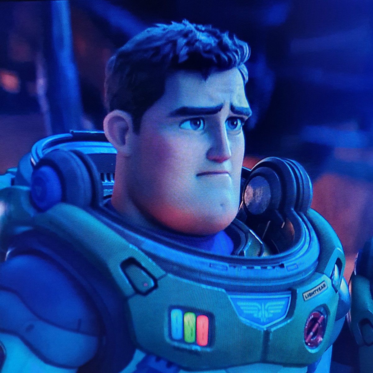 MAK1979's tweet photo. #michaelbublé  or #buzzlightyear 😁 https://t.co/bCA2UH3zVZ