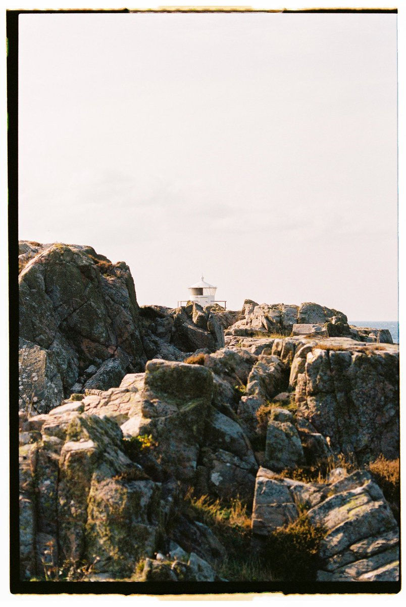 aelindholm's tweet photo. Lighthouse #analog #filmphotography #nikonphotography #kodak #landscapephotography https://t.co/lY9nqLkkiH