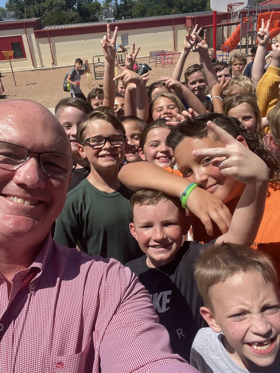 Starting my 25th #okfirstday of school!  Win the Day!  Go Wolves! #daviswolves #oklaed