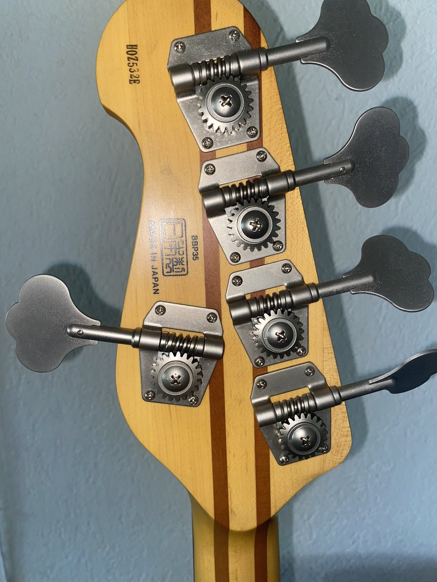 kris_2mh's tweet photo. @YamahaMusicUSA Paddles of my tuners on my BBP35 are vibrating quite a bit. Can they be tightened? https://t.co/AZQ6ZgfUWK