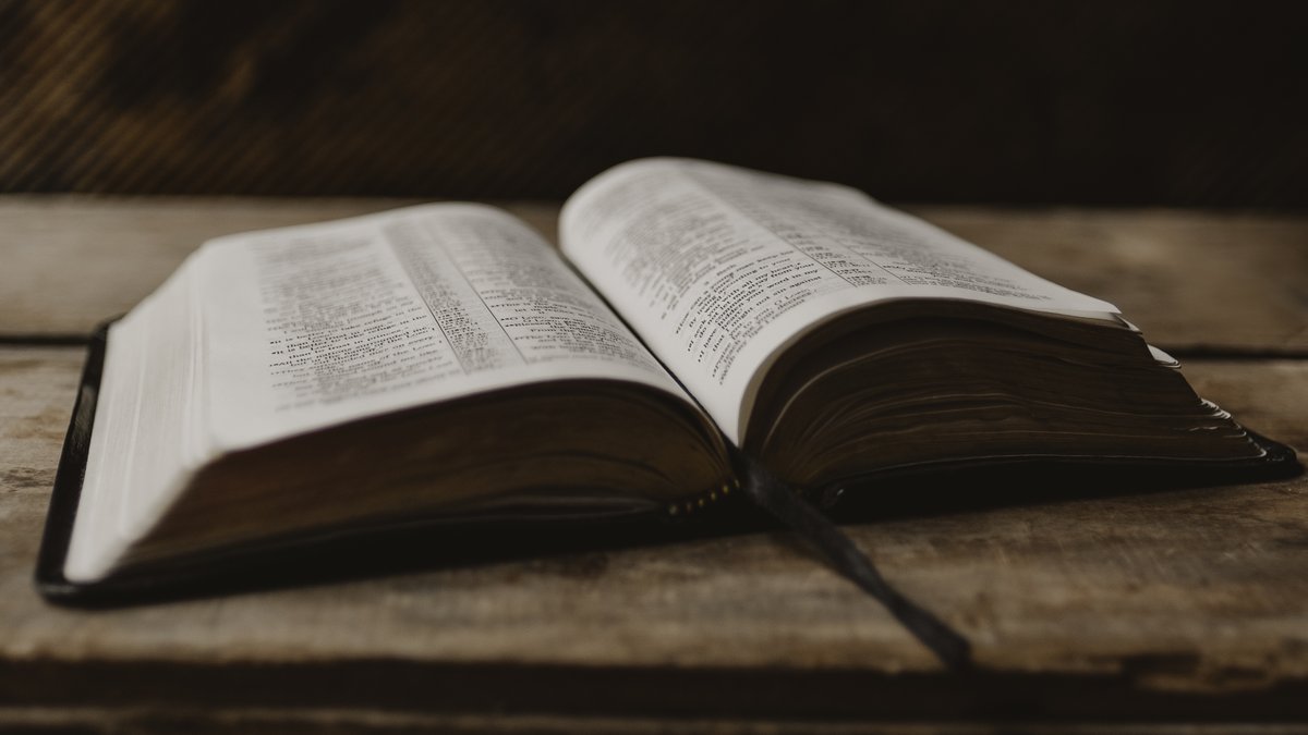 tryalphaaus's tweet image. Have you every wondered when the Bible was written? 
Our friend Ally Cawthorn tells us why this question is SO important!
youtu.be/E_12EH81ehI