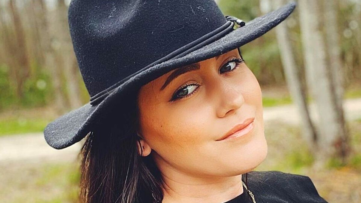 Monsters & Critics: Teen Mom 2 alum Jenelle Evans updates fans on why she’s wearing a heart monitor https://t.co/rclJpRV5Ql #crime #news https://t.co/epuZVji5jW