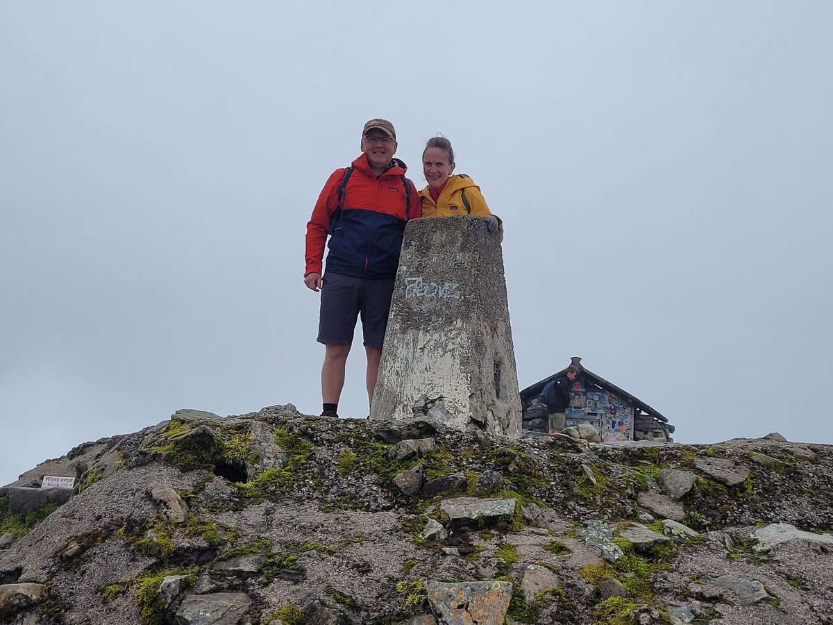 scotsdebs's tweet photo. Life has been really tough recently-a few days respite in Fort William much needed...cup being refilled.
Thankful for strong legs and lungs, & wonderful care home nurses & carers who are taking such good care of Dad π #bennevis #firstmunro #Ardnamurchan #lostvalleyglencoe https://t.co/tPvGZtij7E