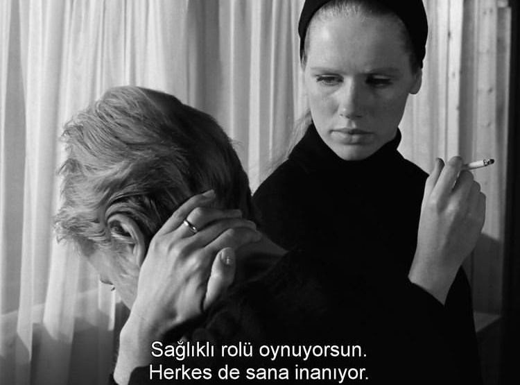 “Seni anlıyorum Elisabeth, susmanı anlıyorum.”