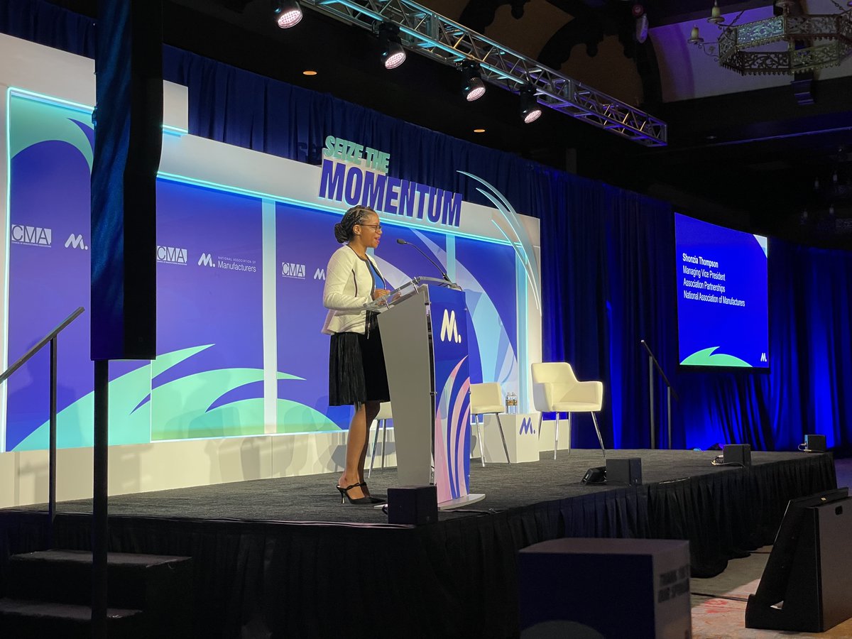 ResultsDirect's tweet photo. Are you attending the 2022 @NAMCMA #CMASLC? @ResultsDirect | @RDMobile is proud to partner with the CMA to provide the official mobile event app. Did you know you can exchange digital business cards? 

#mobileapp #engagefully #rdmobile #webdesign #digitalstrategy #resultsdirect https://t.co/N8DN90SB1k