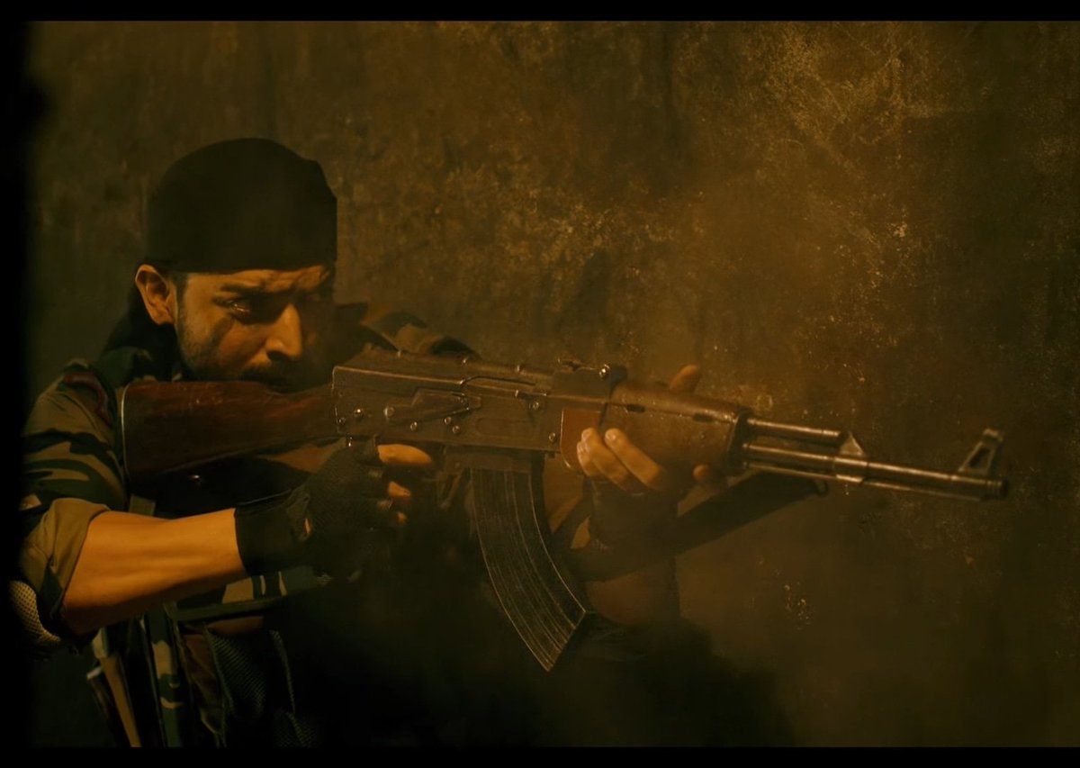 SekhonPuneet's tweet photo. https://t.co/pUJTfHTH3o 
@gurruchoudhary #aceactor
Ur performance is as flawless as a real #Major
#armyman 
HATSOFF #TeriGalliyonSe https://t.co/AJkV6yL6z5
