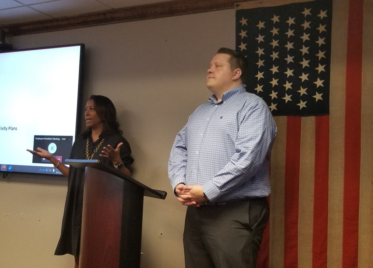 APFSFreedom's tweet photo. AP proudly hosted the employee breakfast for Q2 where Advisor Group presented to the staff. We are looking forward to joining the Advisor Group Family!
#AmericanPortfolios #AdvisorGroup #EmployeeMeeting https://t.co/L6OprpBJTJ