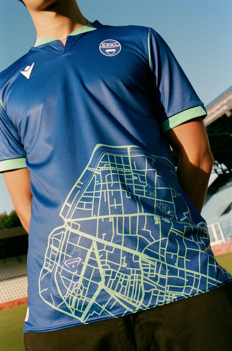 CalcioEngland's tweet photo. SPAL are pressing my buttons with the completion of their 22/23 kit trilogy - a 3rd shirt tribute to Stadio Paolo Mazza, featuring a city map 😍 https://t.co/sbccfK9ZHl
