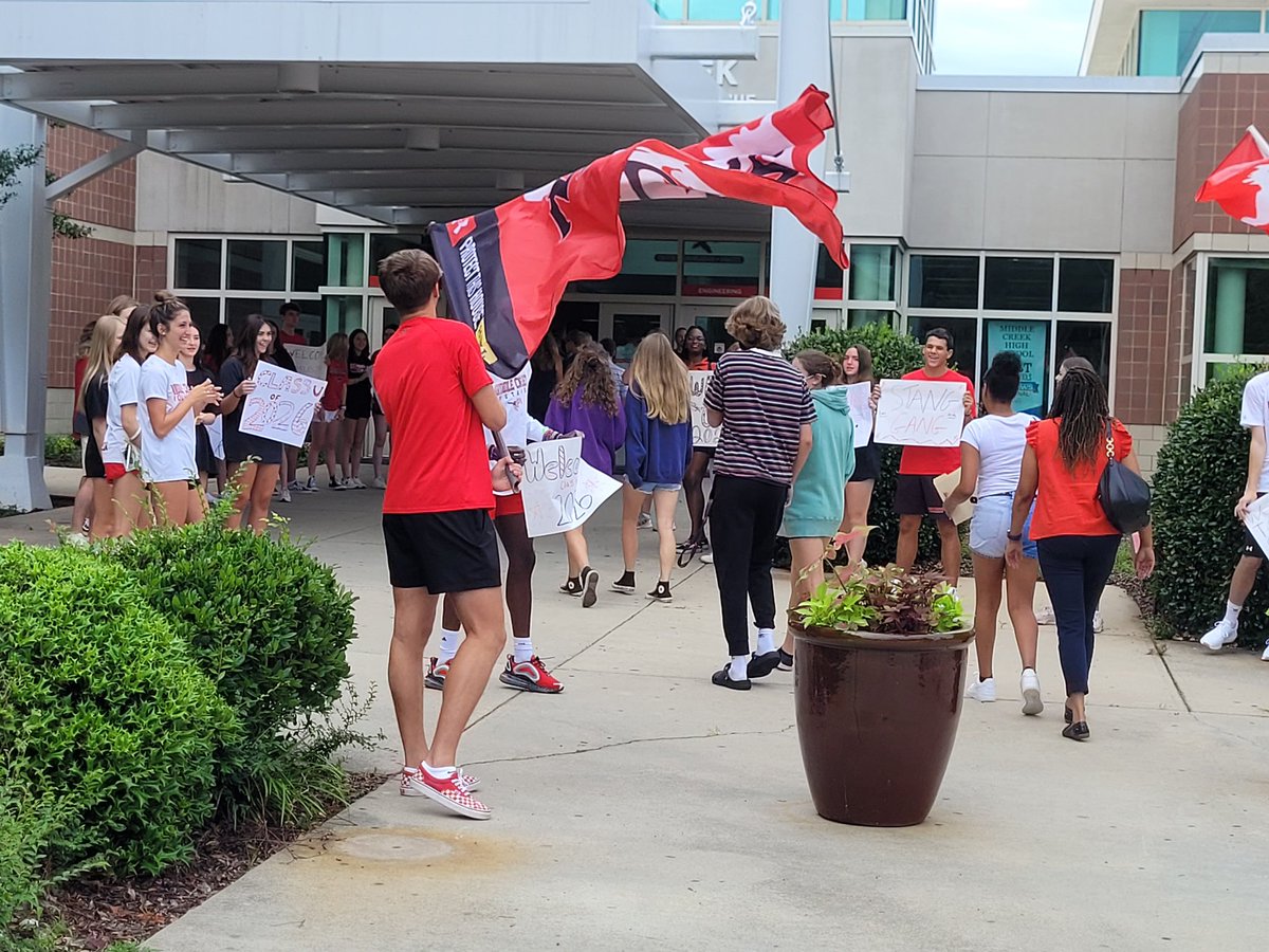 Katona Thomas-Briggs tweet media