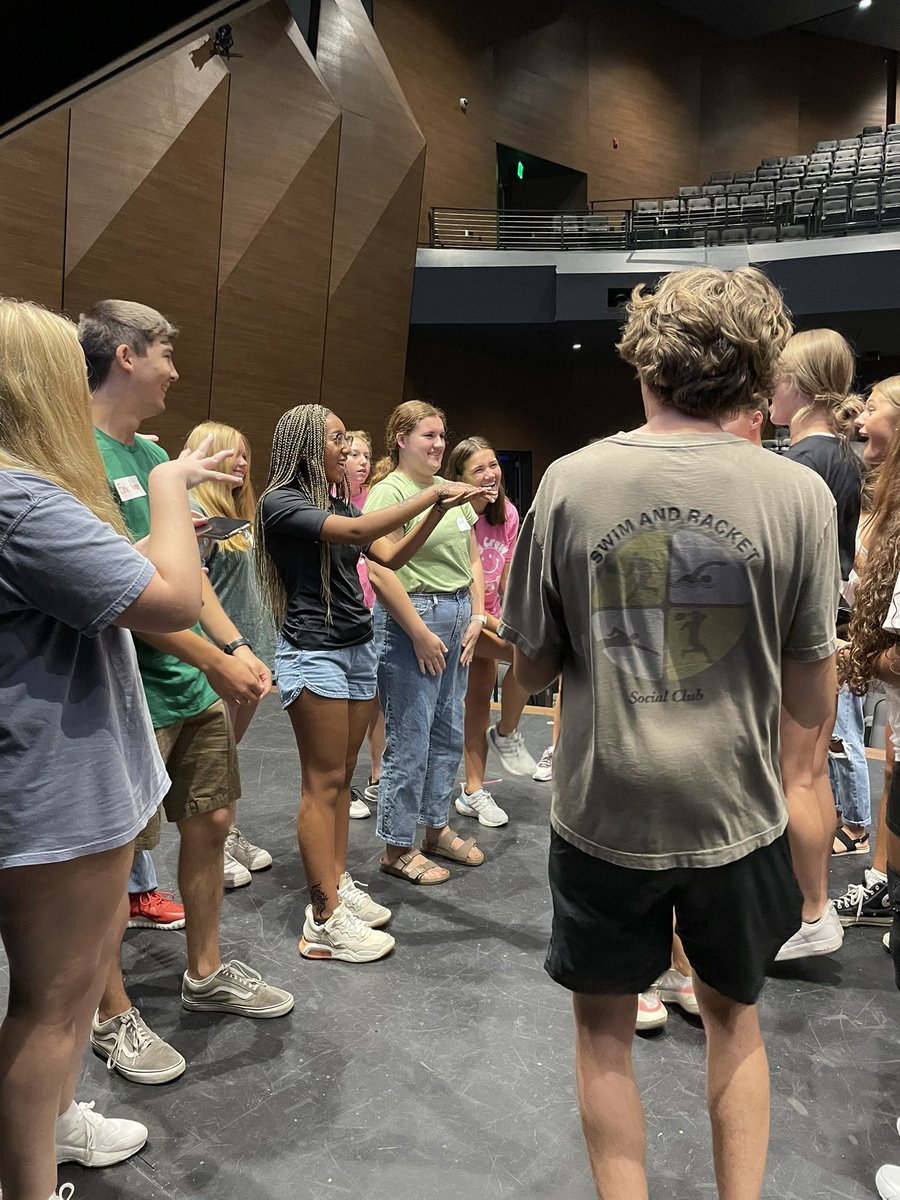 LHSJayCrew's tweet photo. Today Jay Crew had their first of 2 training days to get ready for Freshmen Transition Day on Friday, Aug 19TH! We can’t wait to see them in action again tomorrow! @LHSJAYS #lpsleads  Click 👉 for Aug 19TH details! https://t.co/qALjmym5p1 https://t.co/t85RonM3iR
