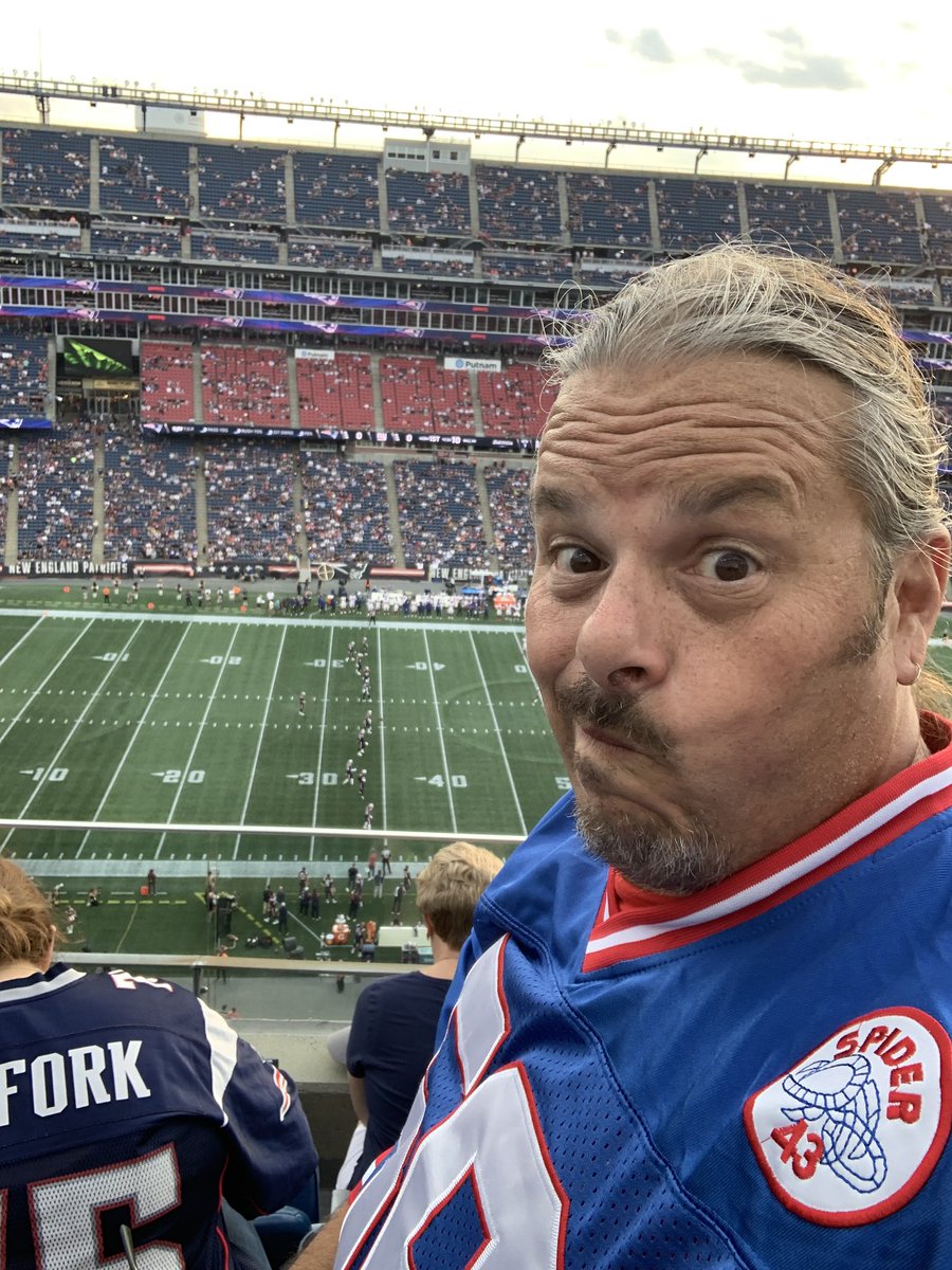 chippah4's tweet photo. #GoPats Actually, GO GIANTS!!! https://t.co/jyhV4aIUZw